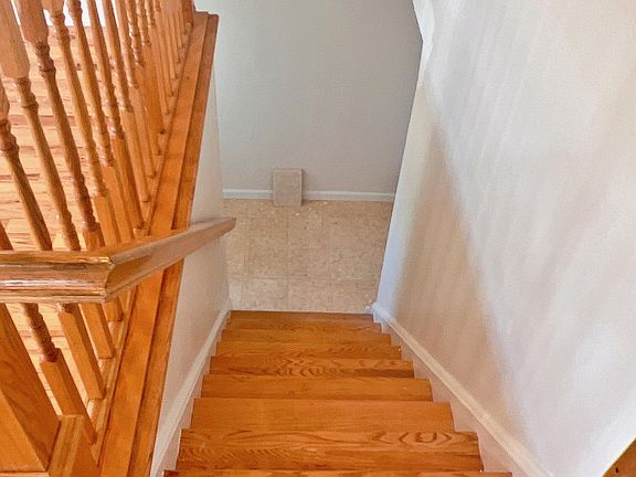 2nd image of 173 Slater Blvd