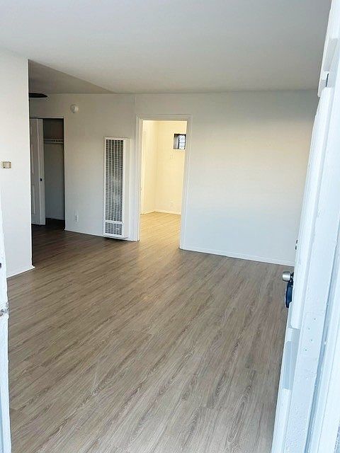 1st image of 6624 Sylmar Ave APT 11