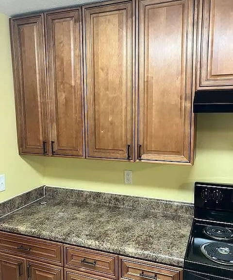 7157 Williamsburg Dr — Photo 4