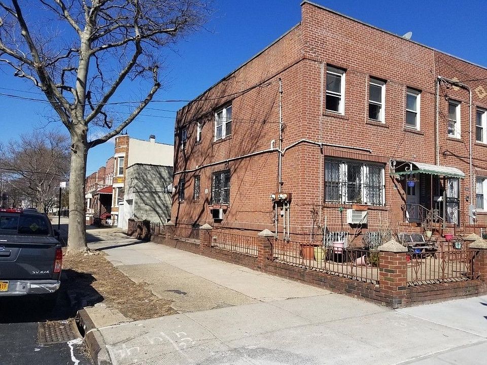 1st image of 3028 21st St