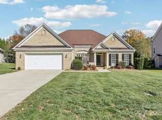139 Lamplighter Ln, Mooresville, NC 28115