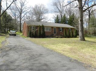 8071 Vaughan Dr, Mechanicsville, VA 23111