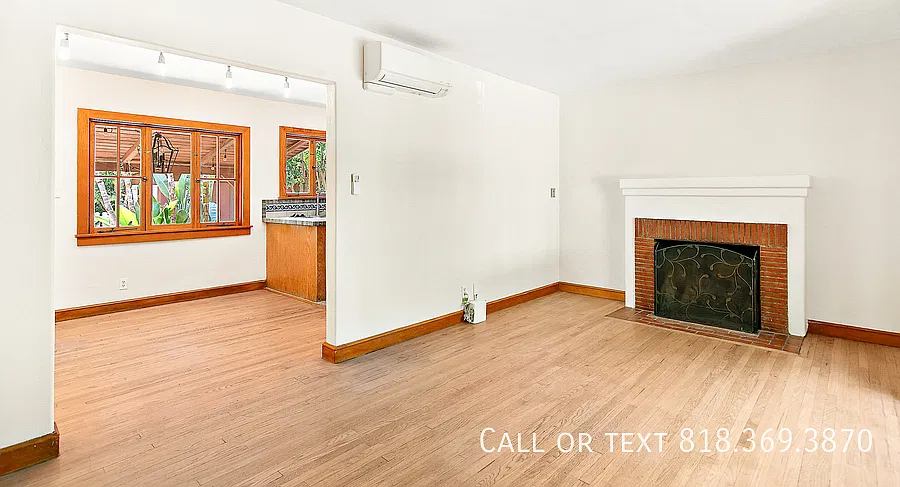 Drop-Dead Gorgeous Studio City 2br/ 1ba Dream Home W/ Large Front & Backyards, Home-Veggie Garden... — Photo 3