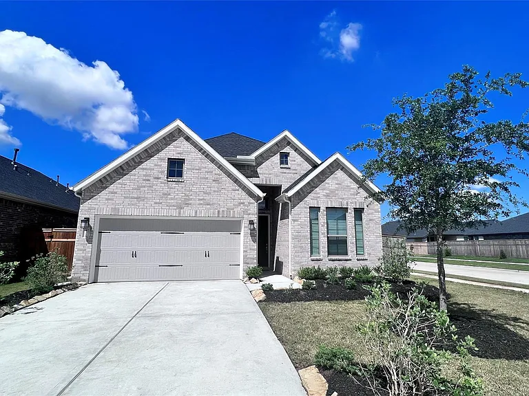 4218 Haven Crest Ln — Photo 1