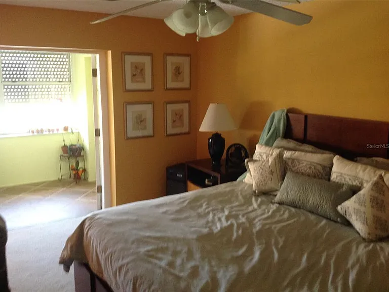 4575 Cove Cir #703 — Photo 11