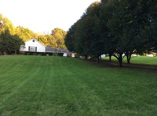 40 Dyer Rd, Wantage, NJ 07461