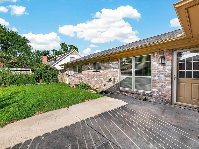22110 Provincial Blvd — Photo 35
