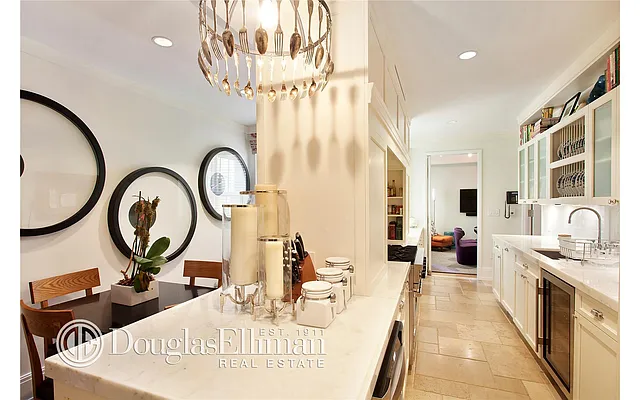 Rented by Douglas Elliman | media 49