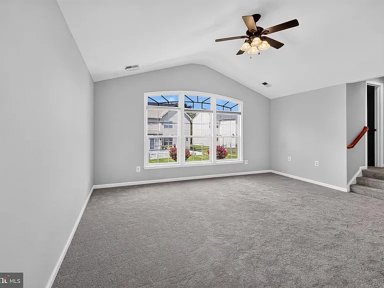 9036 Woodpecker Ct — Photo 52