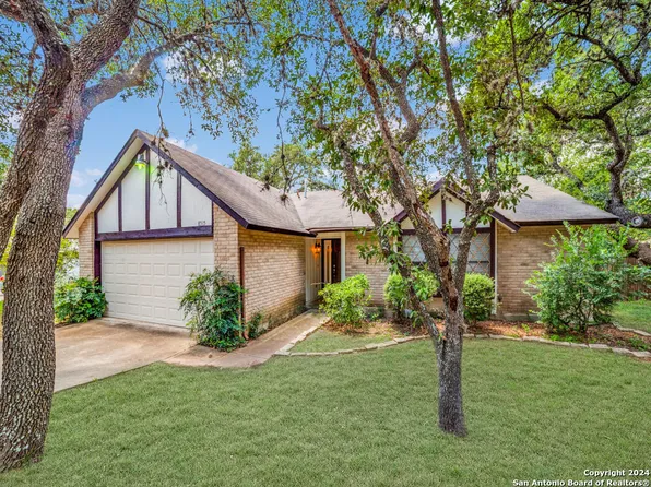 8515 PENDRAGON ST, San Antonio, TX 78254