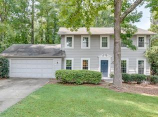 405 Ivy Mill Ct, Roswell, GA 30076
