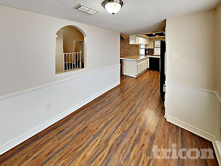16259 Hollow Wood Dr — Photo 9