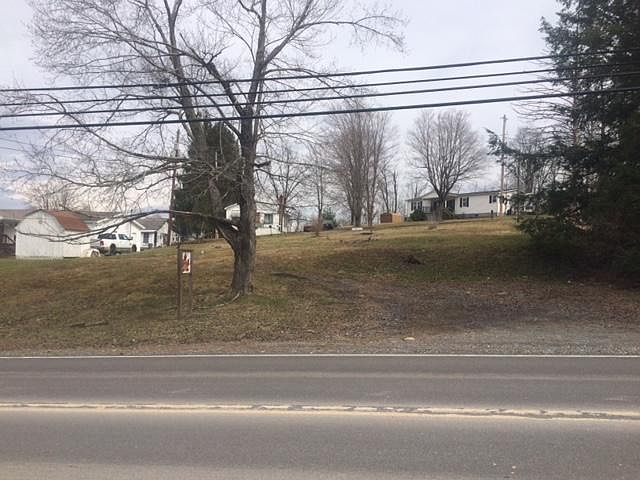 2nd image of Broad St