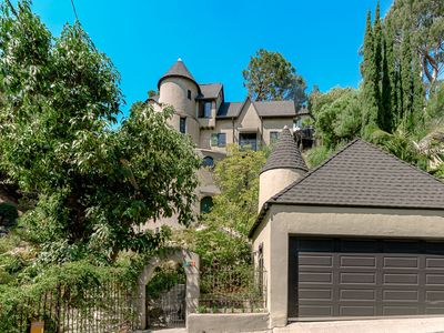 3105 Ledgewood Dr, Los Angeles, CA, 90068