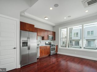 901 N Front St #11, Philadelphia, PA 19123