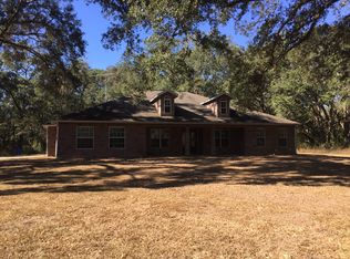 550 SE 215th Ave, Morriston, FL 32668
