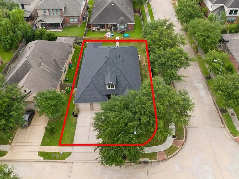14902 Whispy Green Ct — Photo 18