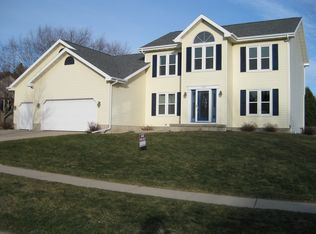 1309 Stratford Ct, Middleton, WI 53562