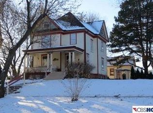 615 N Locust St, Wahoo, NE 68066