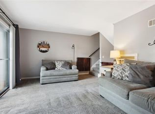 6554 Halsey St, Shawnee, KS 66216