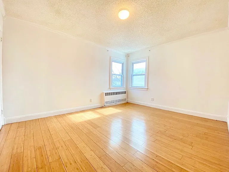4218 Avenue I #TOP — Photo 10