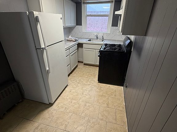 5th image of 1333 Elbridge St Floor 1