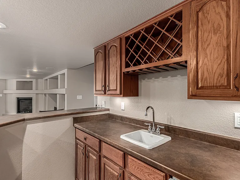13761 Lazy Creek Rd — Photo 6