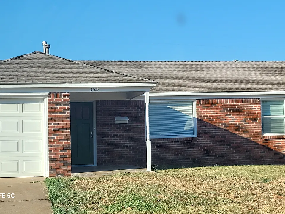 325 E Kerr Dr