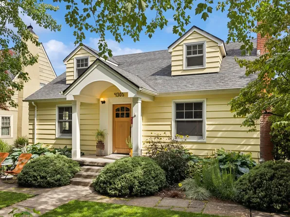 4305 SE Ash St, Portland, OR 97215