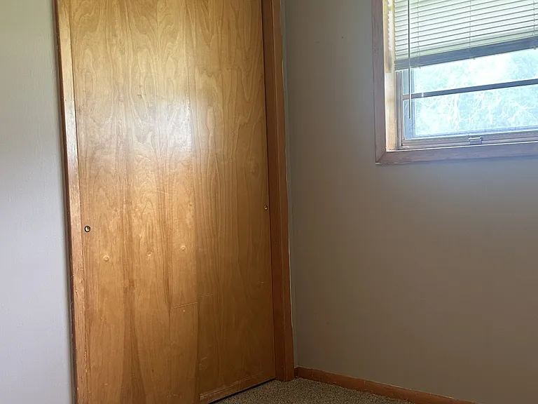 313 E Grandview Dr — Photo 13