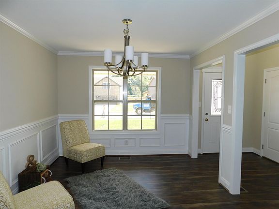 3rd image of 10 Hazelwood Ct Lot 10