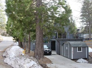 33391 Holcomb Creek Dr, Green Valley Lake, CA 92341