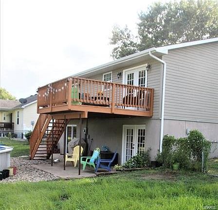 4th image of 7132 Saint James Dr