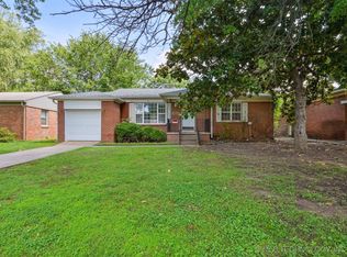 1119 E 53rd Pl, Tulsa, OK 74105