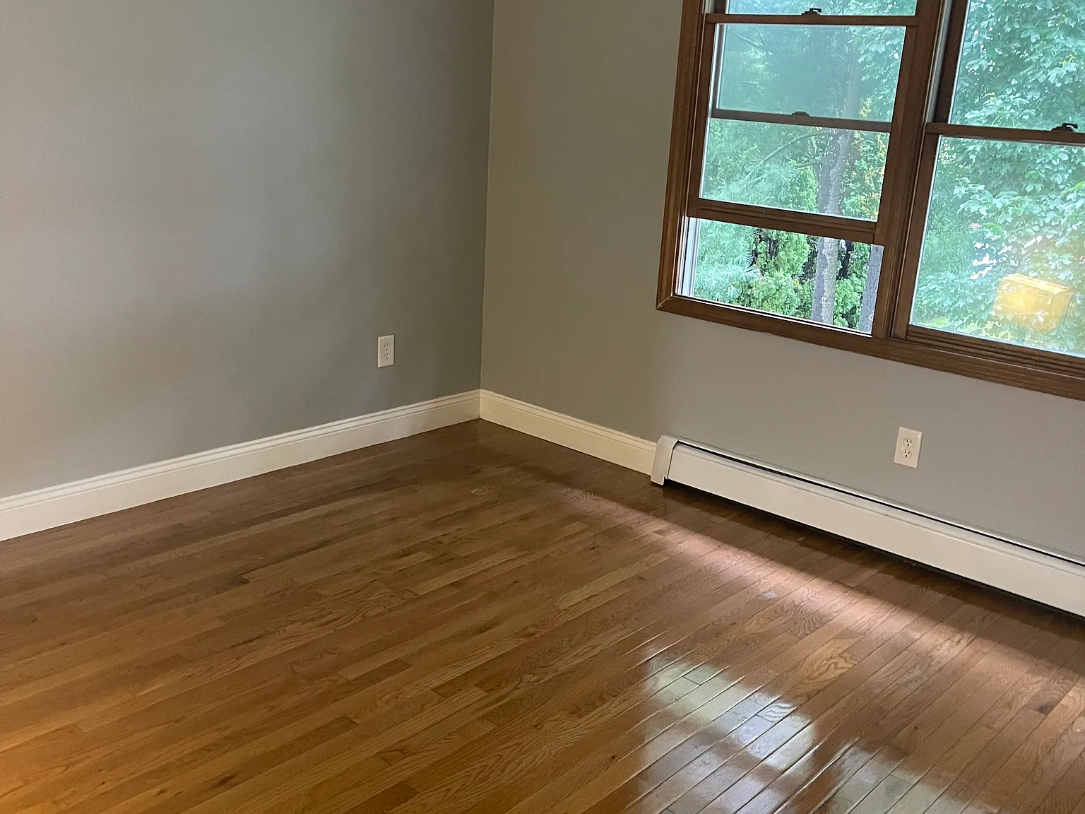 2 bed, 1.5 bath, 1040 sqft, $2,000 — Photo 2