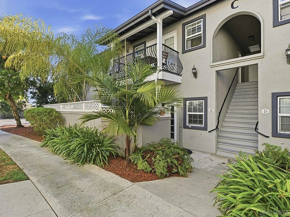 1st image of 506 Canyon Dr Unit 9