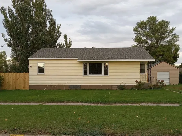 529 Main St, Sherwood, ND 58782