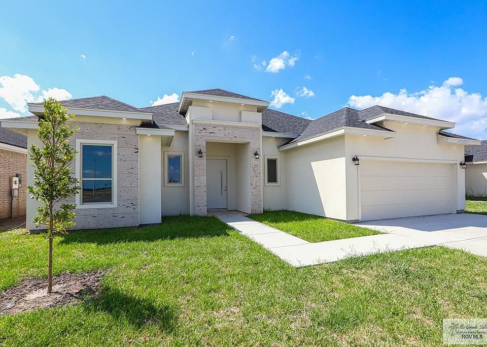1st image of 4507 River Oak Cir