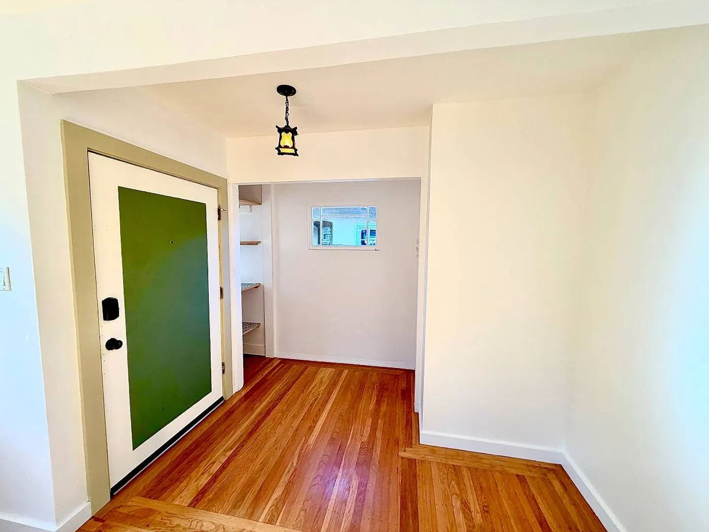 Lovingly Maintained 2 Bedroom, 1 Bath with Off Street Parking — Photo 4