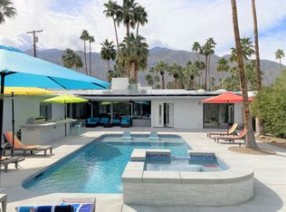 1523 E San Lorenzo Rd, Palm Springs, CA 92264