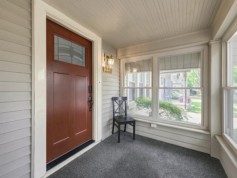 1220 Bird Ave — Photo 3