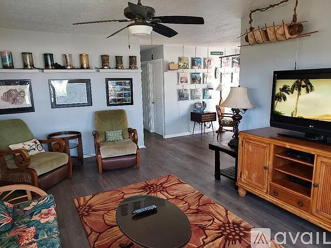 4911 Nonou Rd — Photo 3