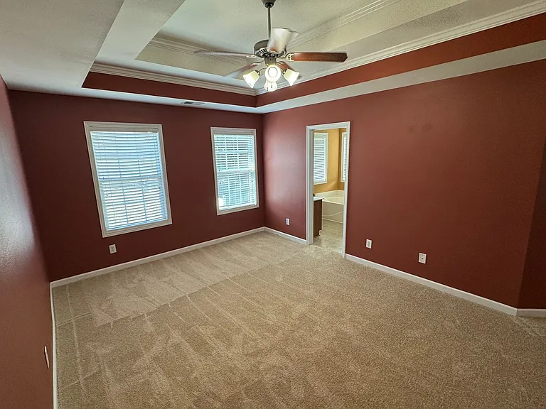 6902 Grand Hickory Dr — Photo 18