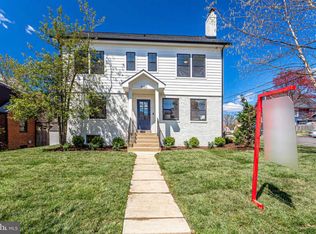 5101 25th St N, Arlington, VA 22207