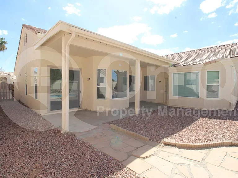 11130 W Dana Ln — Photo 29