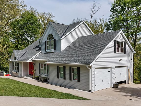 2nd image of 1461 Sandamont Dr