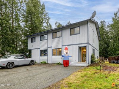 7811 Snow View Dr, Anchorage, AK, 99507