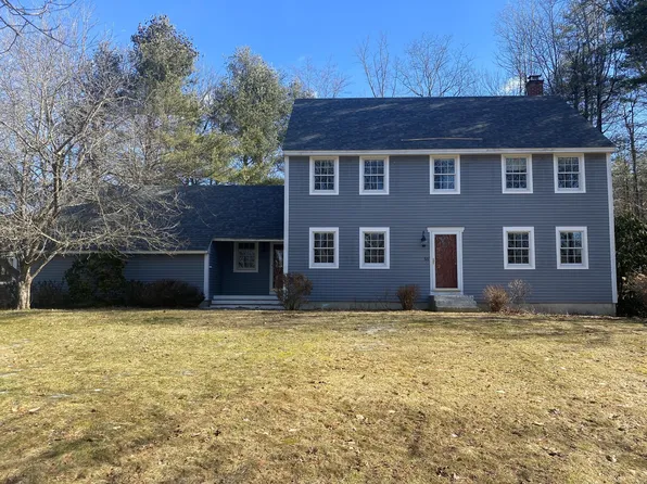 55 Valley Road, Cumberland, ME 04021