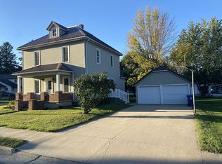 618 2nd Ave SW, Cascade, IA 52033