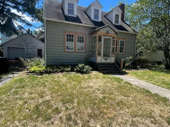 203 8th St, Pocomoke City, MD 21851
